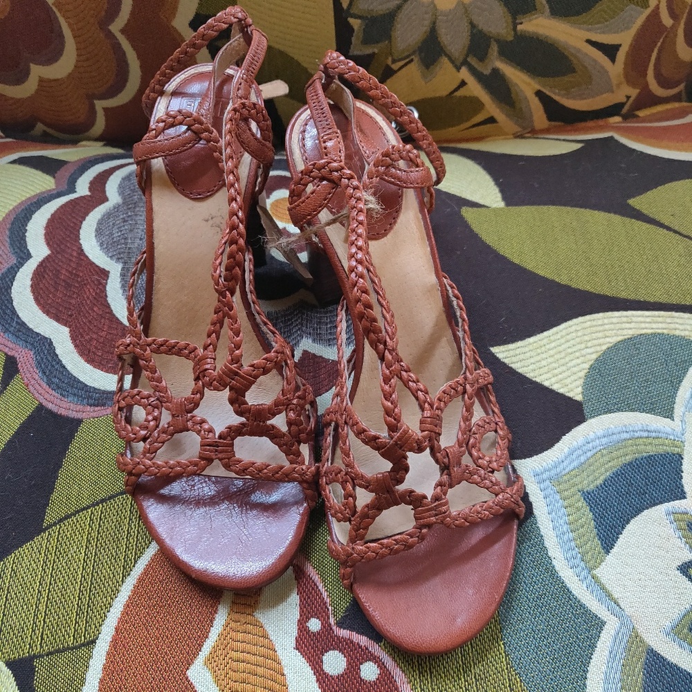 Brown Frye heels; 7.5.